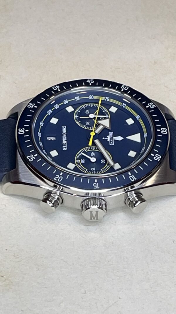Militum Chronos Dotato Di Cronografo Cassa Satinata Da 44mm Dial Blu