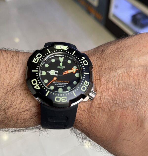 Militum Ocean 1000 Metri Automatico con valvola Elio Zaffiro Limited Edition Gladio Cassa Satinata e Ghiera Nera Con Cinturino Nero