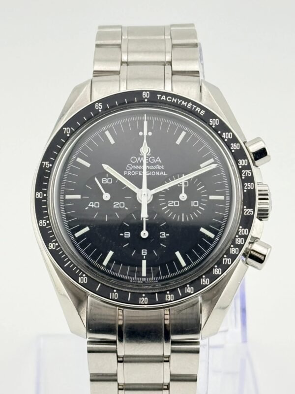 Omega Speedmaster Professional Moonwatch 3570.50.00 Omega Speedmaster Professional Moonwatch 3570.50.00