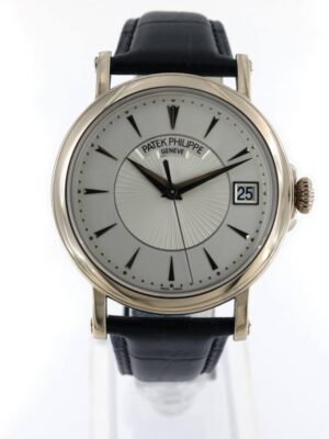 Patek Philippe Calatrava ref. 5153G-010 Silver dial Full Set 2016 shop online Horae Luxury - Vendita online orologi vintage di lusso