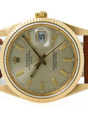 Rolex Oyster Perpetual Date 15238 Champagne Dial 34mm
