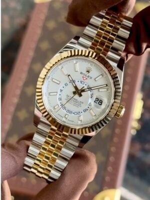 Rolex Sky-Dweller m336933-0006 336933 white dial jubilee