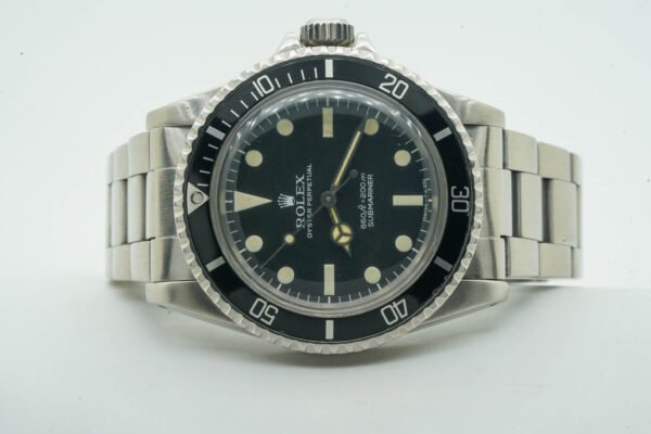 Rolex Submariner No Date 5513 40mm Black Dial Ser. 5017xxx 1977