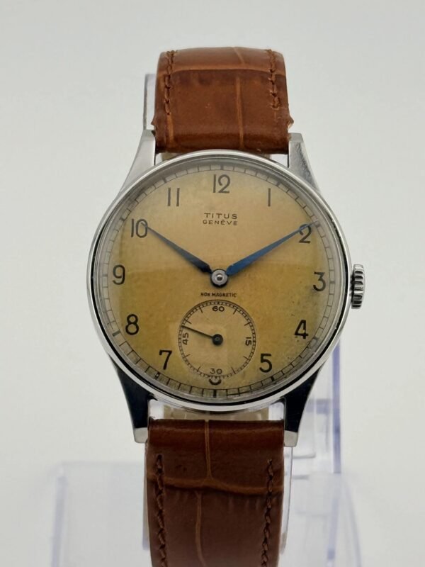 Titus Vintage 1940 steel case